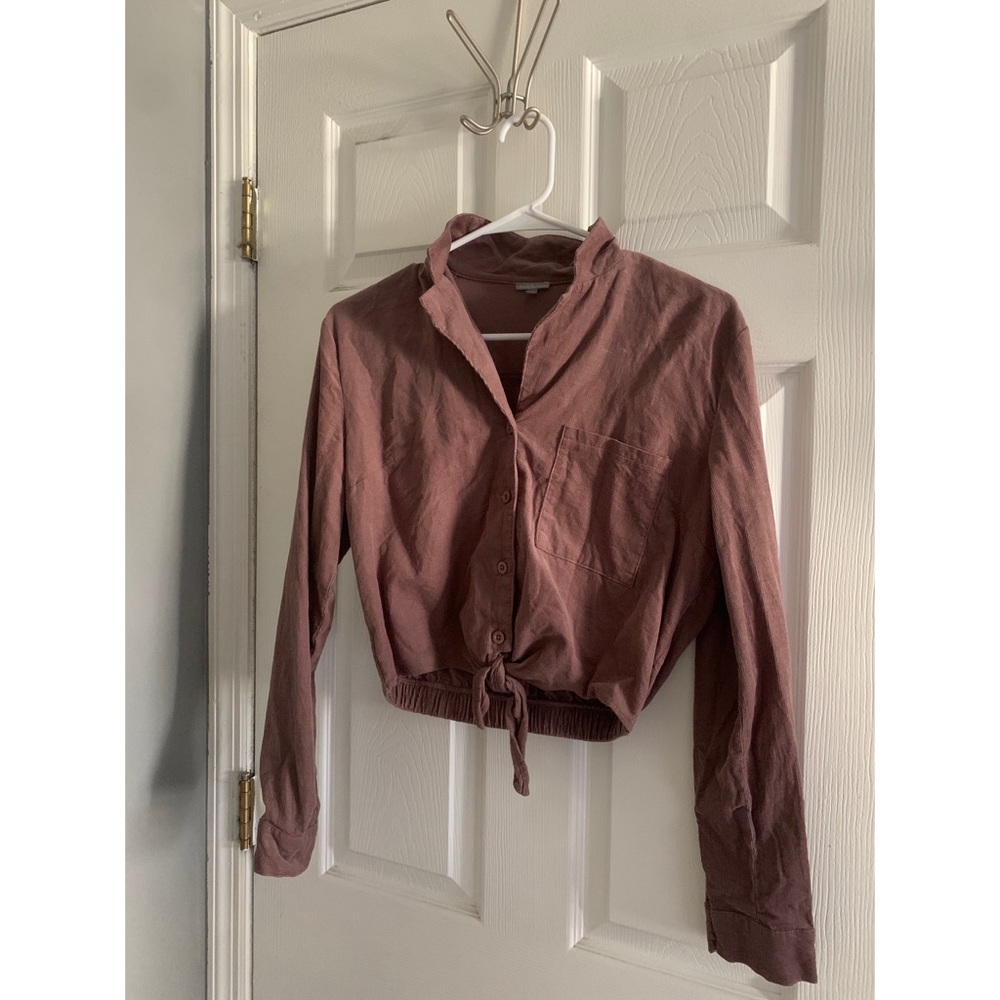 Cropped Long Sleeve Button Down
